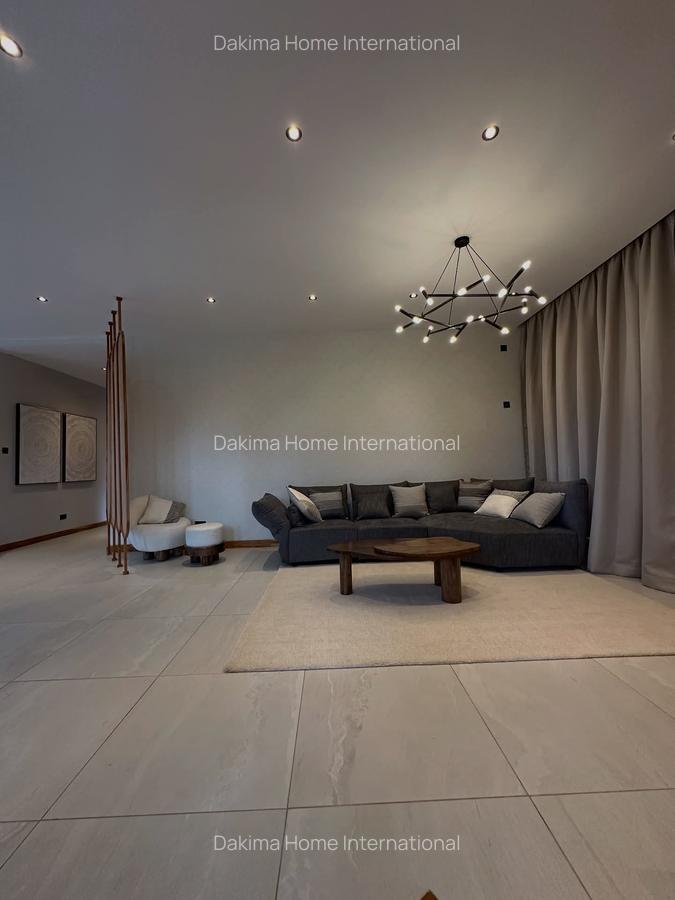 4 Bed Villa with En Suite in Loresho - 8