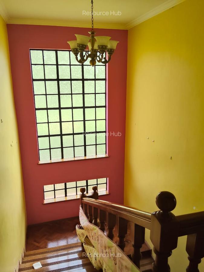 4 Bed House with En Suite in Karen - 10