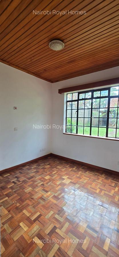 5 Bed Townhouse with En Suite at Muthangari Drive - 10