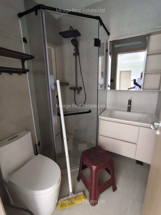 2 Bed Apartment with Swimming Pool in Riverside - 3