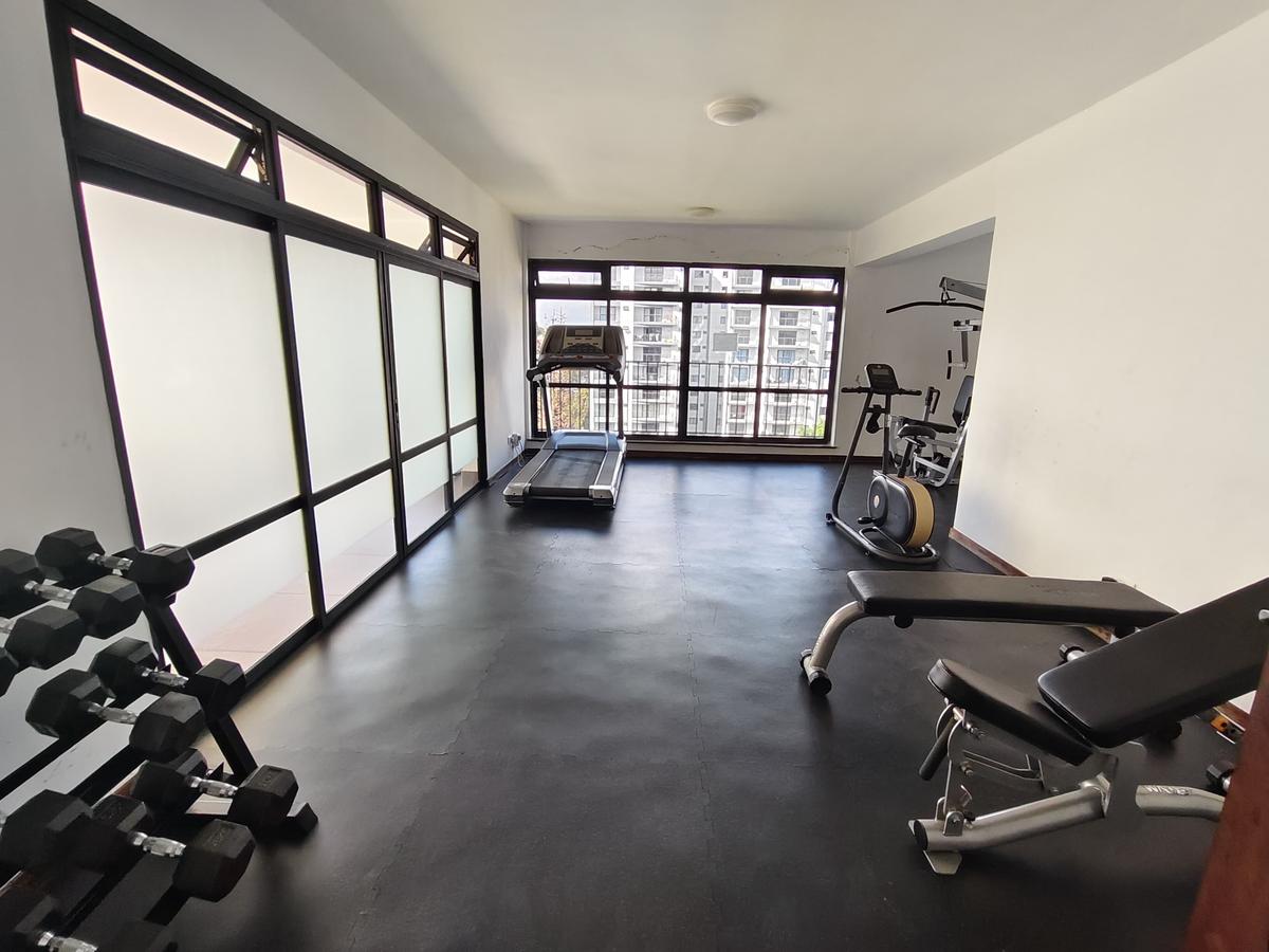 Serviced 2 Bed Apartment with Gym in Riverside - 14