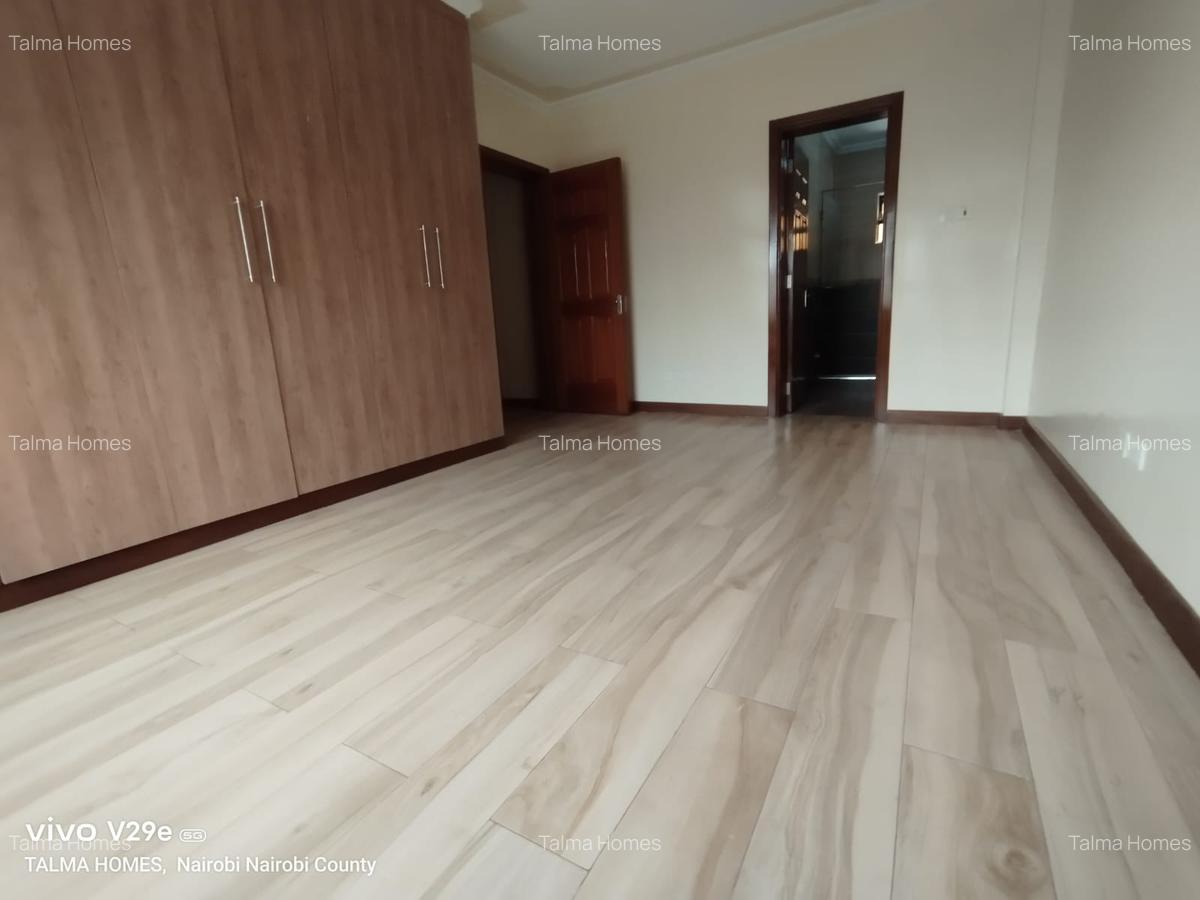 2 Bed Apartment with En Suite at Off Rhapta Road - 4