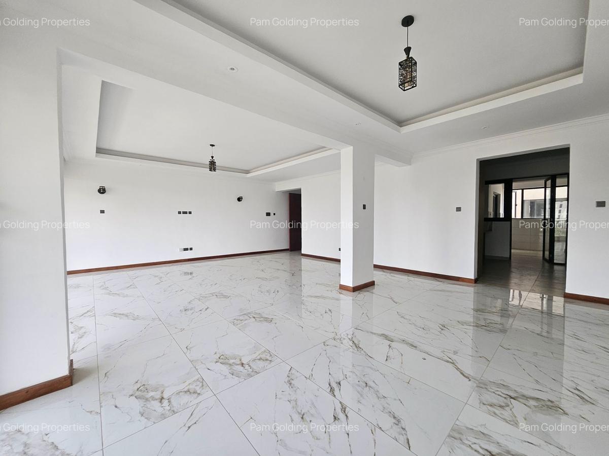 3 Bed Apartment with En Suite in Kileleshwa - 13