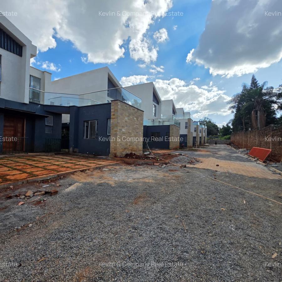 4 Bed Townhouse with En Suite in Kiambu Road - 7