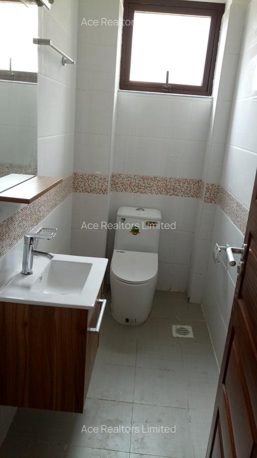 2 Bed Apartment with En Suite at Denis Pritt Road - 11
