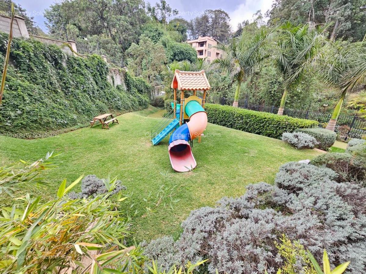 4 Bed Apartment with En Suite in General Mathenge - 2