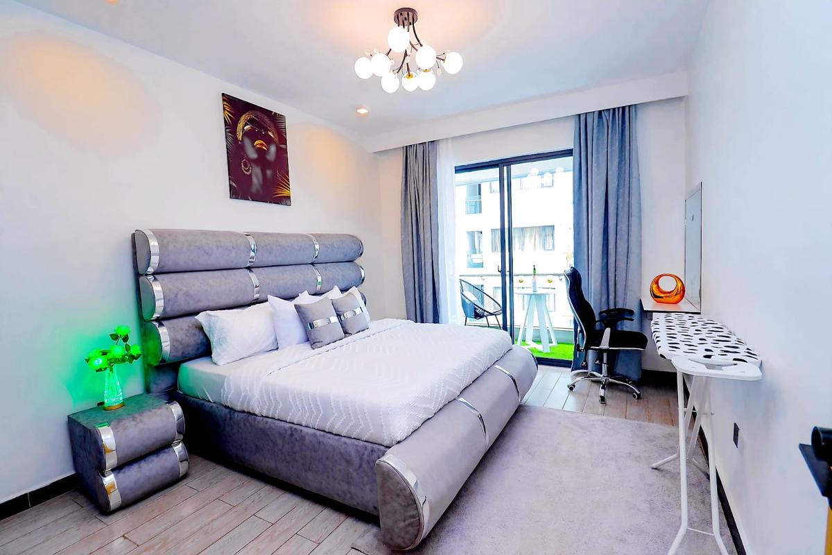 Furnished 1 Bed Apartment with En Suite at Wood Avenue - 6