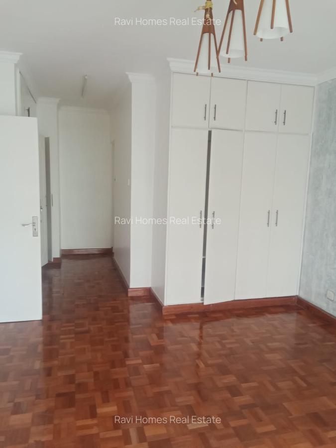 3 Bed Apartment with En Suite in Kilimani - 3