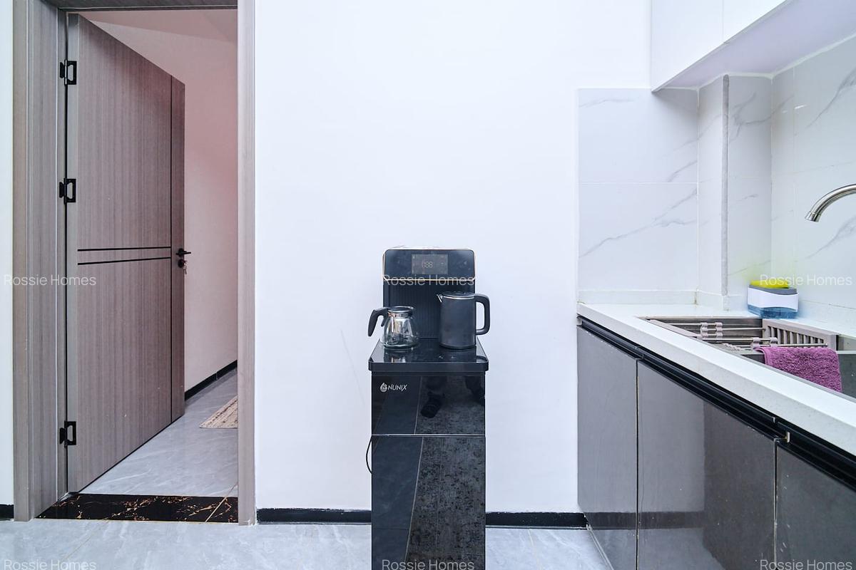 Serviced 2 Bed Apartment with En Suite at Othaya - 2