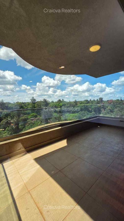 3 Bed Apartment with En Suite at 6Th Parklands - 6