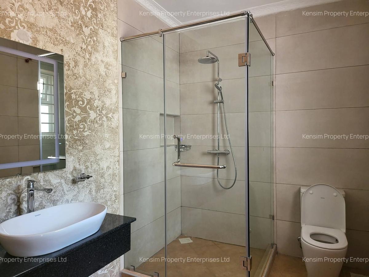 5 Bed Townhouse with En Suite in Rosslyn - 11