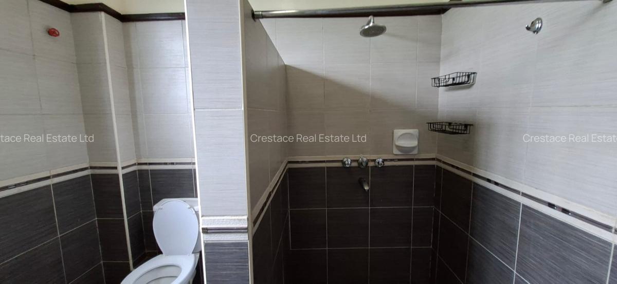 3 Bed Apartment with En Suite in Lavington - 12