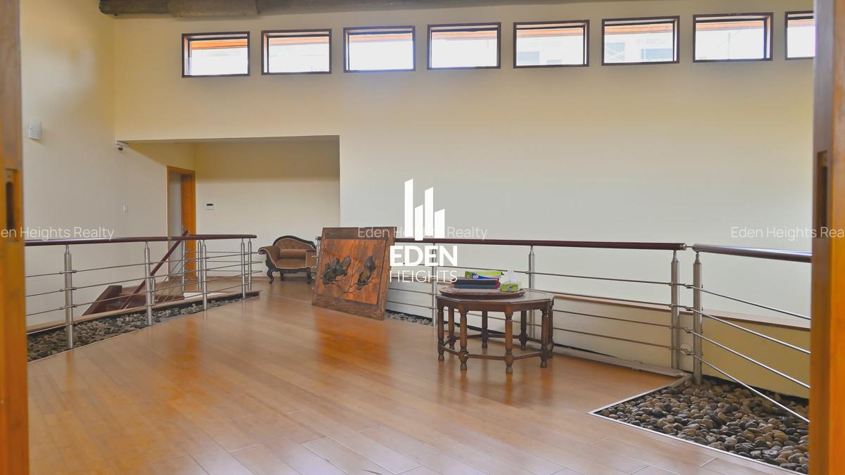 5 Bed Townhouse with En Suite in Kyuna - 7