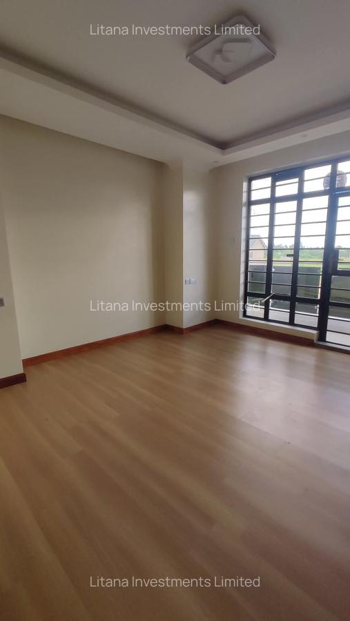 5 Bed House with En Suite at Kamakis - 10