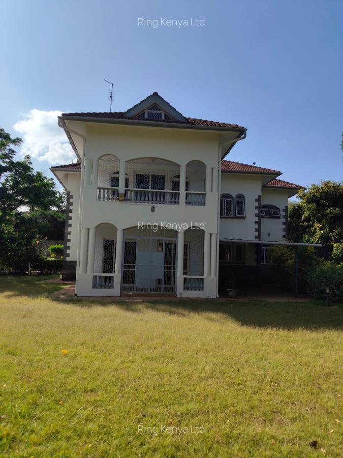 5 Bed House with Garden in Runda - 1