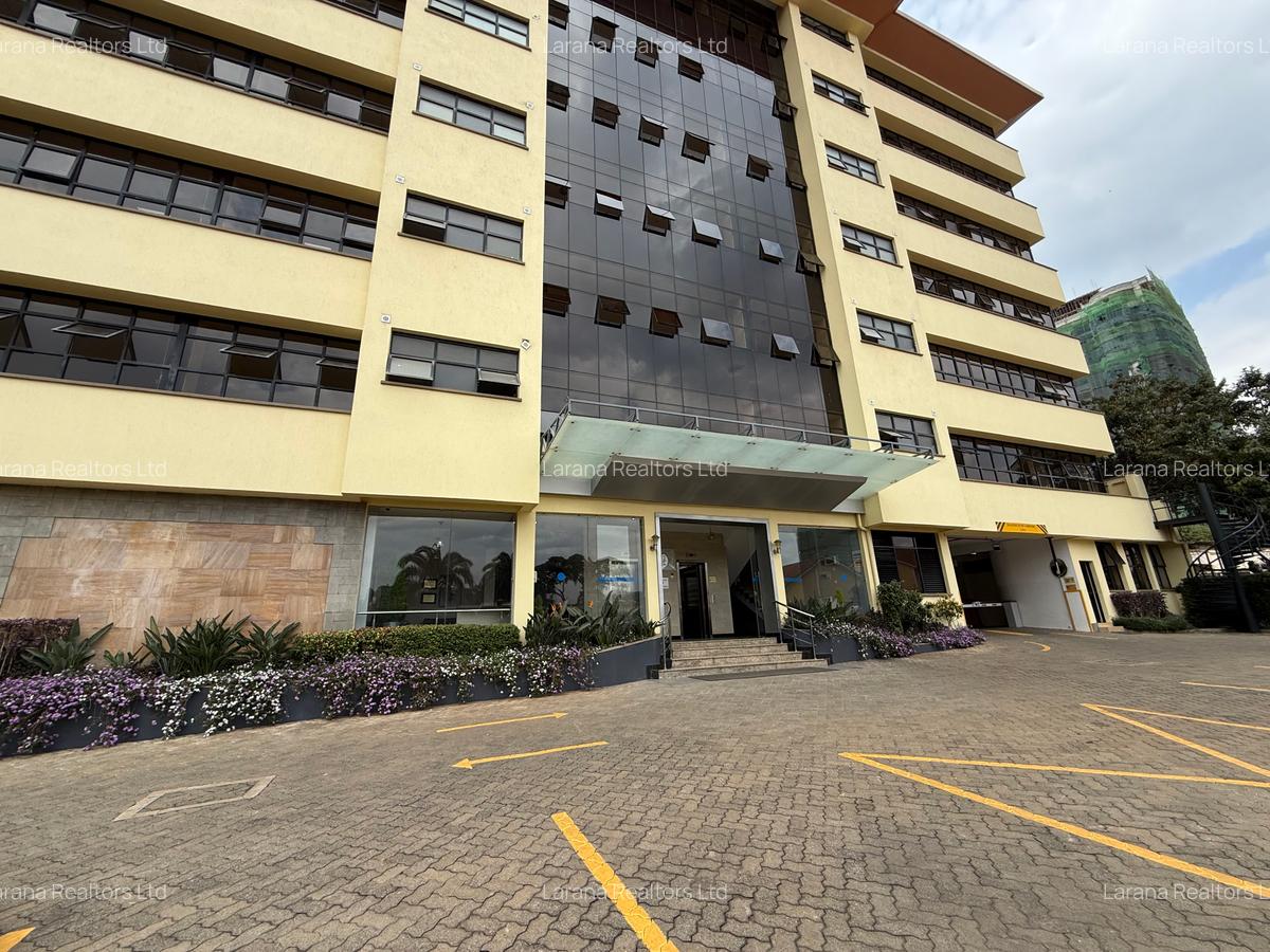 3,500 ft² Office with Backup Generator at Lantana Rd - 18