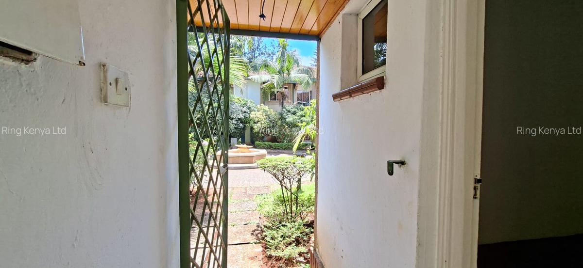 4 Bed Villa with En Suite at Kilimani - 16