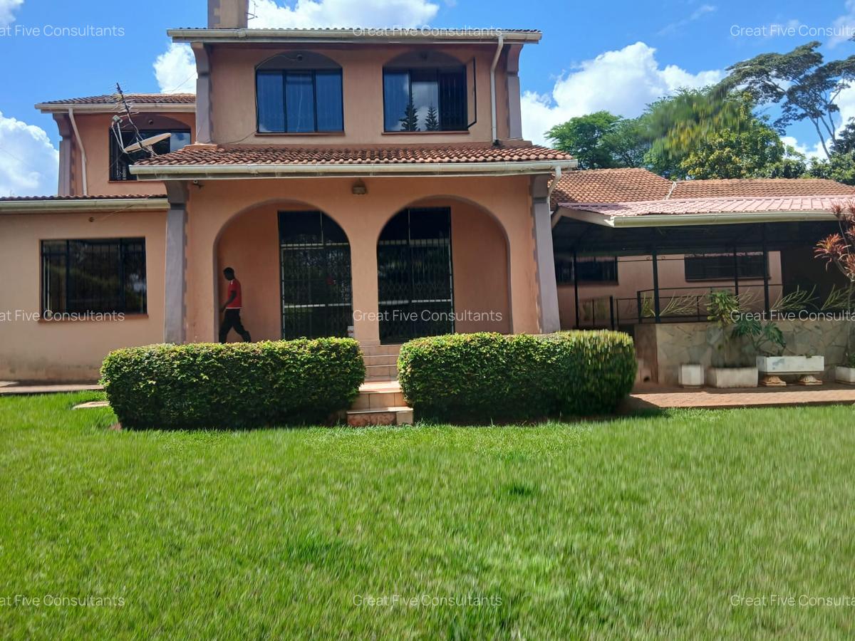 4 Bed Villa with En Suite in Runda - 2
