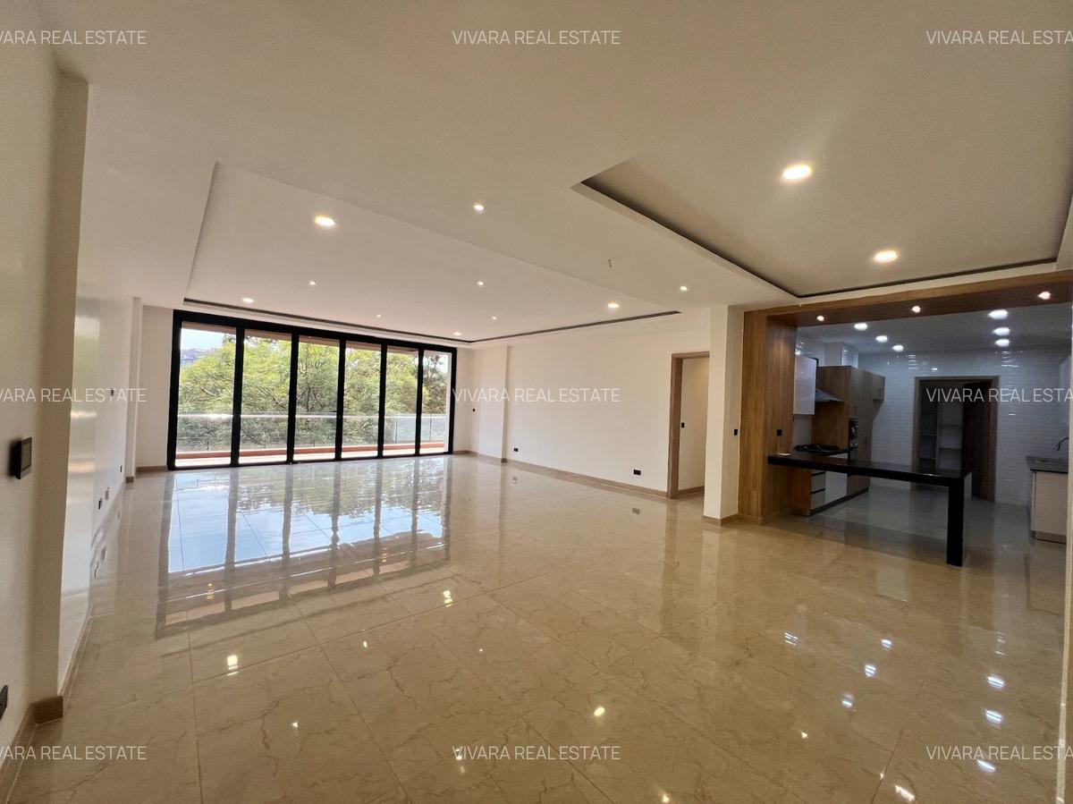 3 Bed Apartment with En Suite in Westlands Area - 1