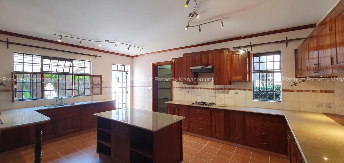 4 Bed House with En Suite at Peponi Rd - 7