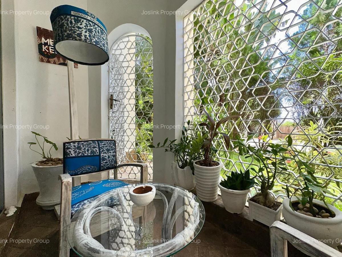 Serviced 2 Bed Apartment with En Suite at Mt Kenya - 14