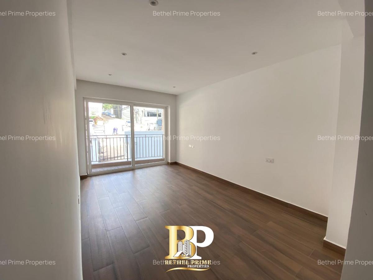 3 Bed Apartment with En Suite in General Mathenge - 6