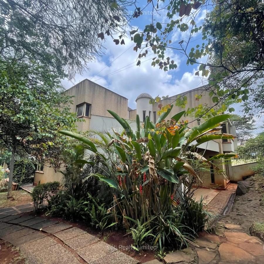 4 Bed Townhouse with En Suite in Kilimani - 2