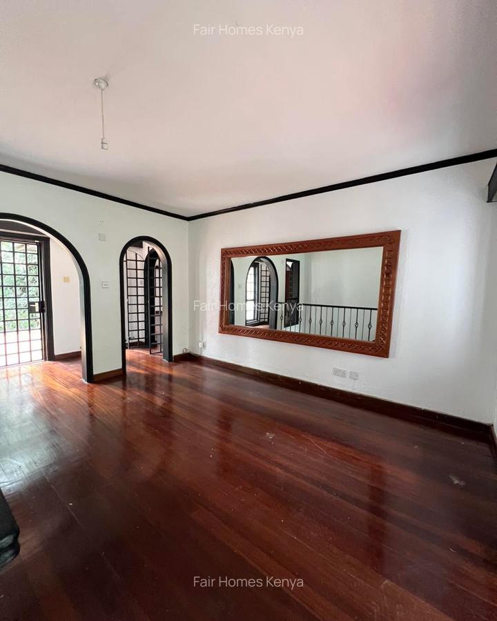 4 Bed Townhouse with En Suite at Riverside Drive - 7