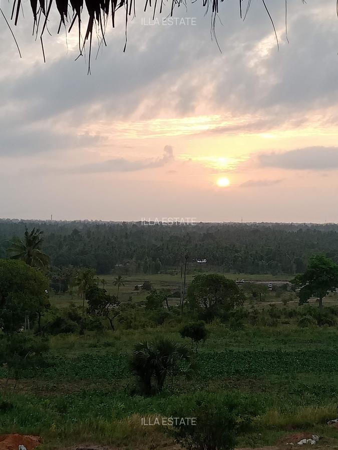 1,450 ac Land at Mabokoni - 1
