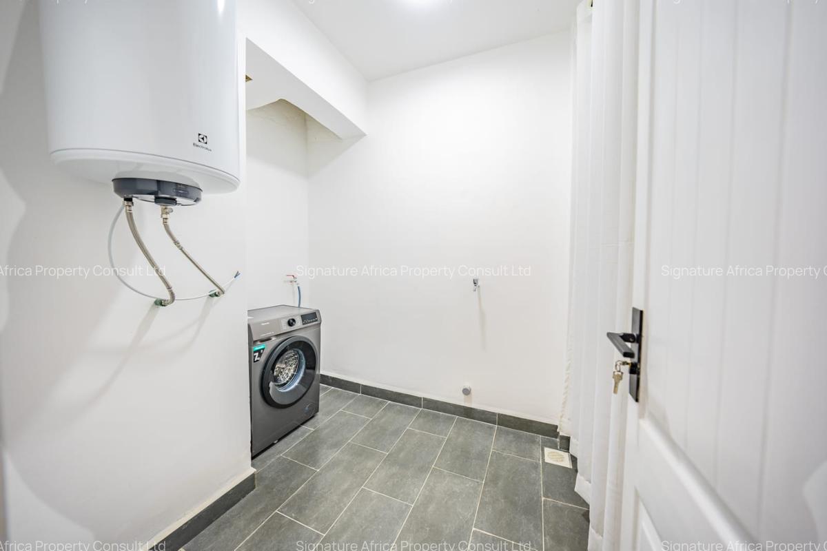 2 Bed Apartment with En Suite in Kitisuru - 6