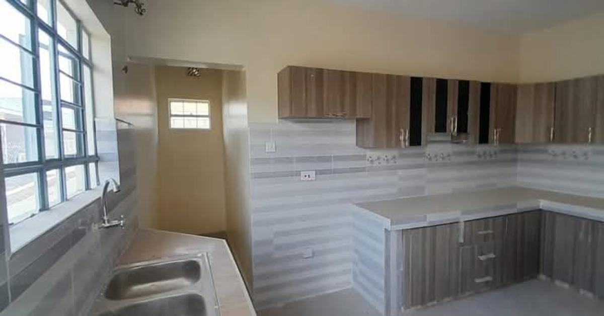 3 Bed House with En Suite in Kitengela - 4