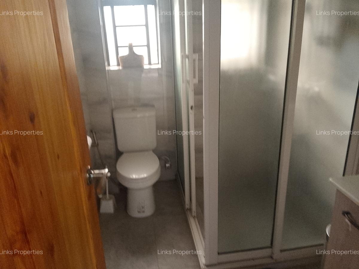 2 Bed House with En Suite at Banda Lane - 12