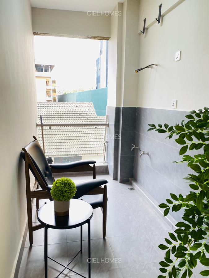 2 Bed Apartment with Swimming Pool at Wood Avenue - 19