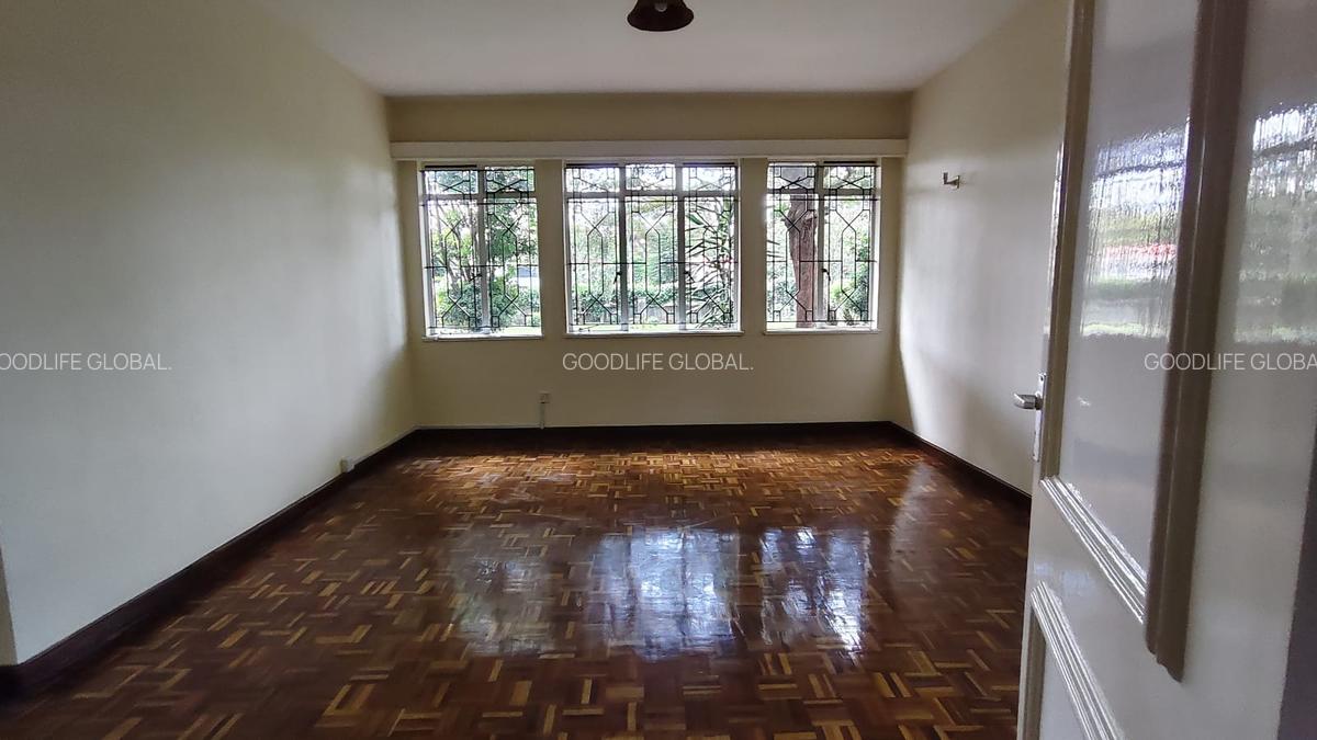 5 Bed House with En Suite at Gigiri - 17