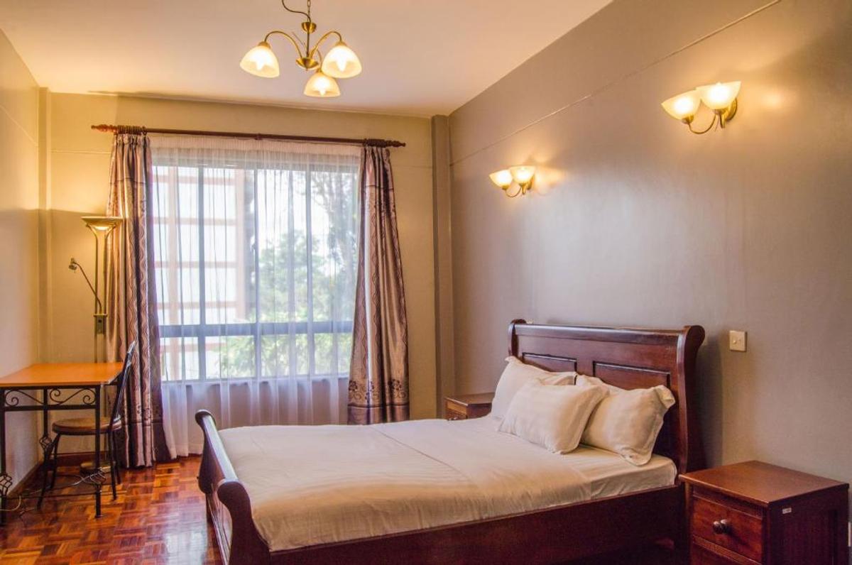 Furnished 2 Bed Apartment with En Suite in Parklands - 15