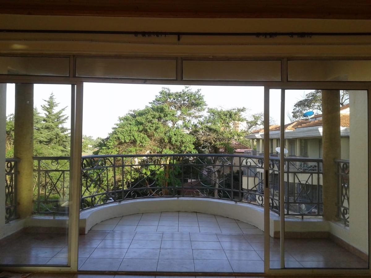 3 Bed Apartment with En Suite in Kilimani - 17