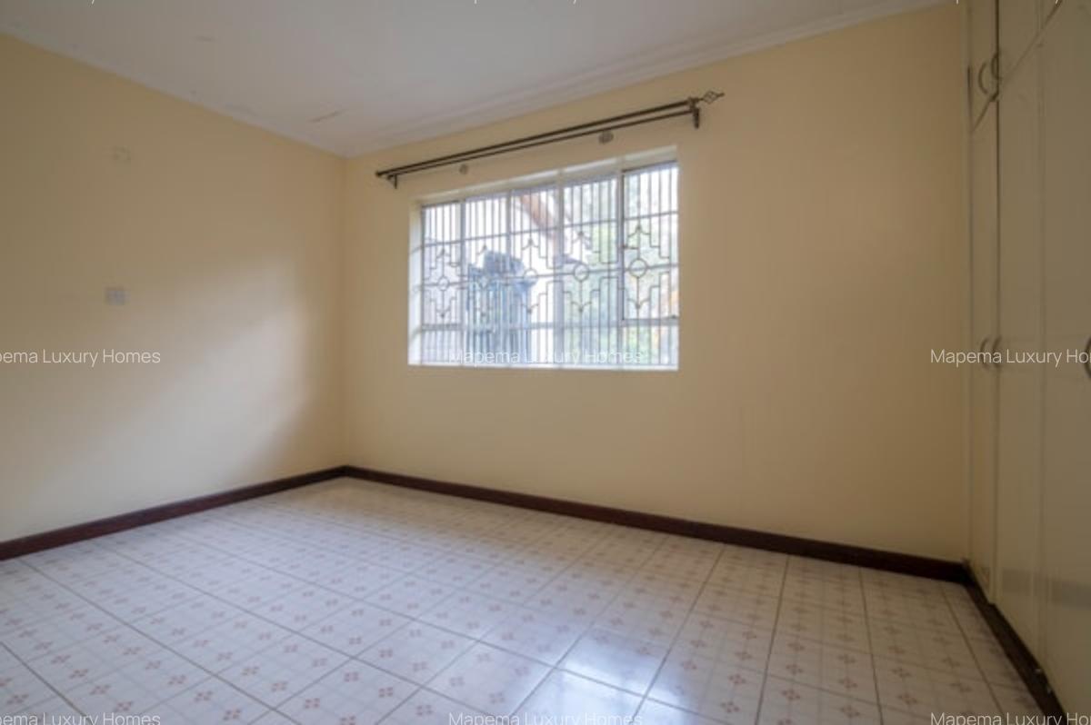 5 Bed House with En Suite at Kenya School Of Law - 12