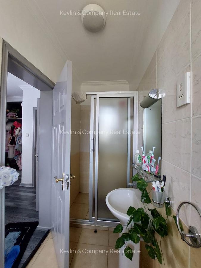 4 Bed Villa with En Suite in Loresho - 12