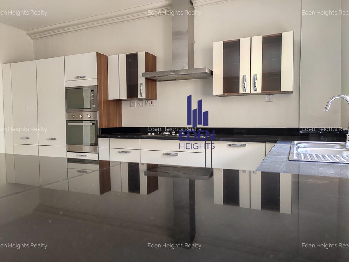 3 Bed Apartment with En Suite in Kileleshwa - 4