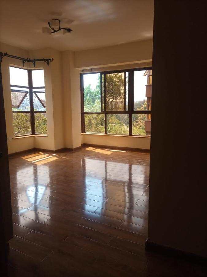 3 Bed Apartment with En Suite at Mandera Road - 4