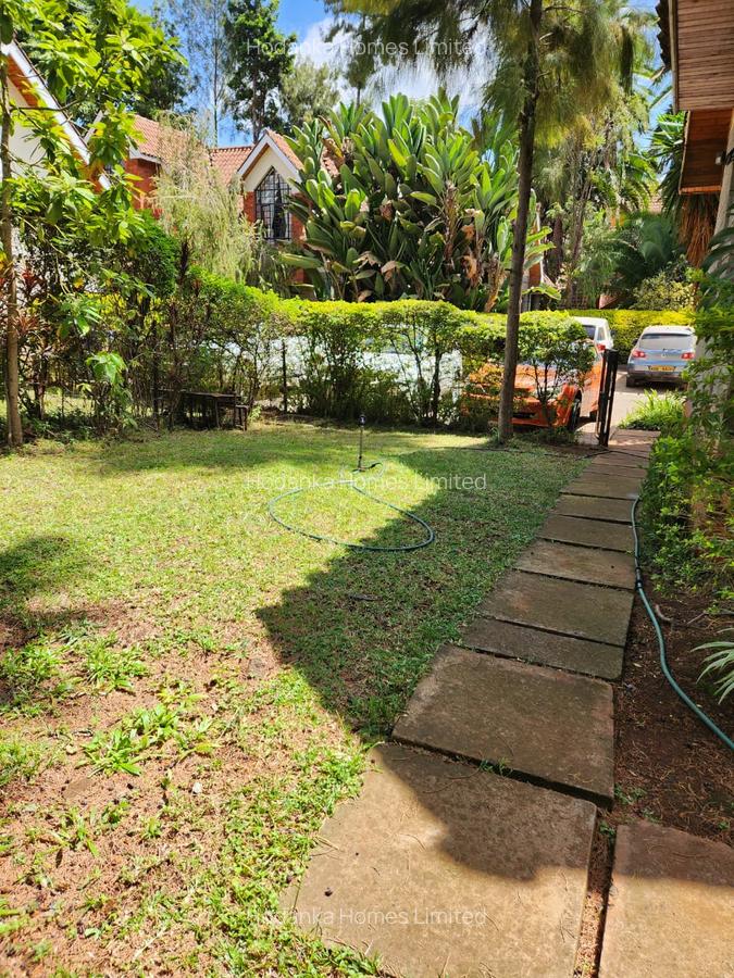 5 Bed Townhouse with En Suite in Lavington - 14
