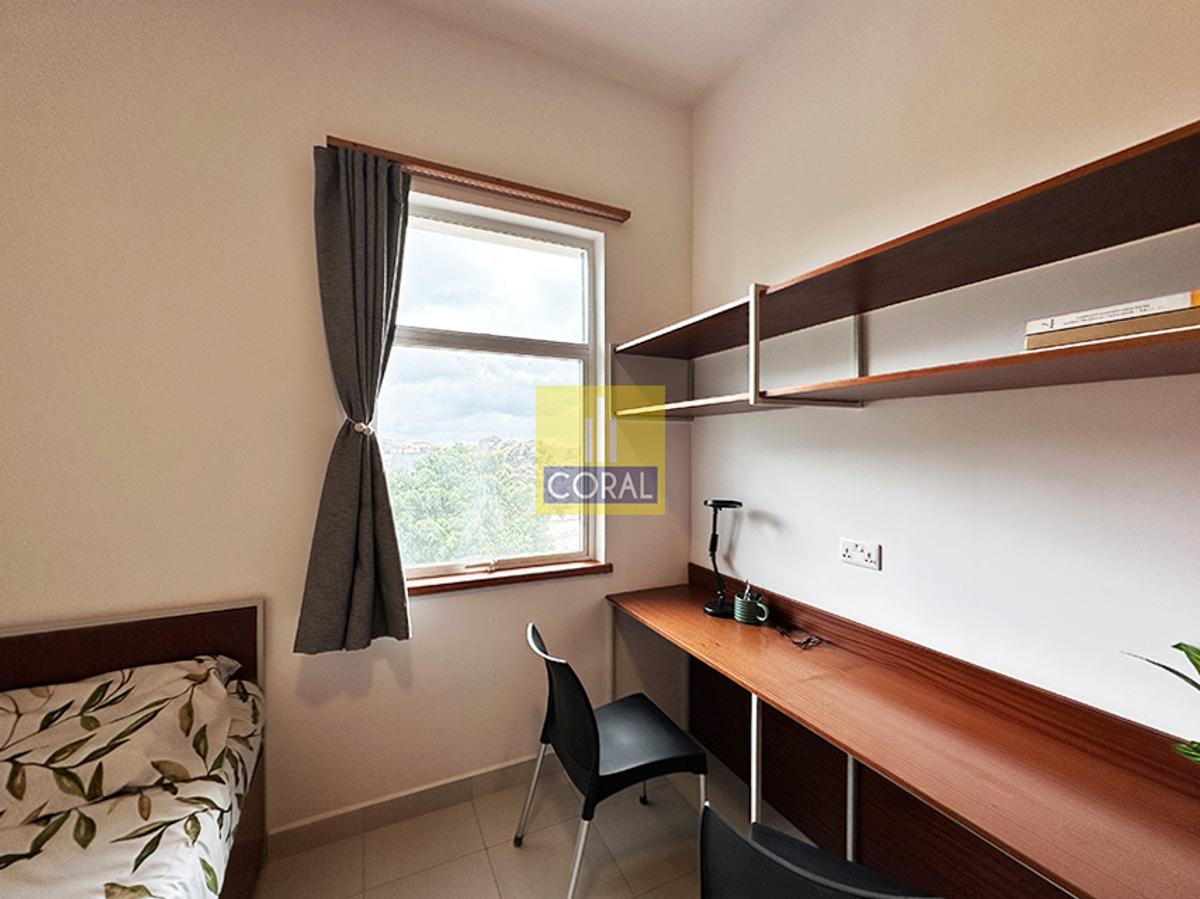 Studio Apartment in Parklands - 2