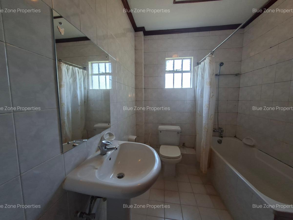 4 Bed House with En Suite at Off Runda Grove - 17