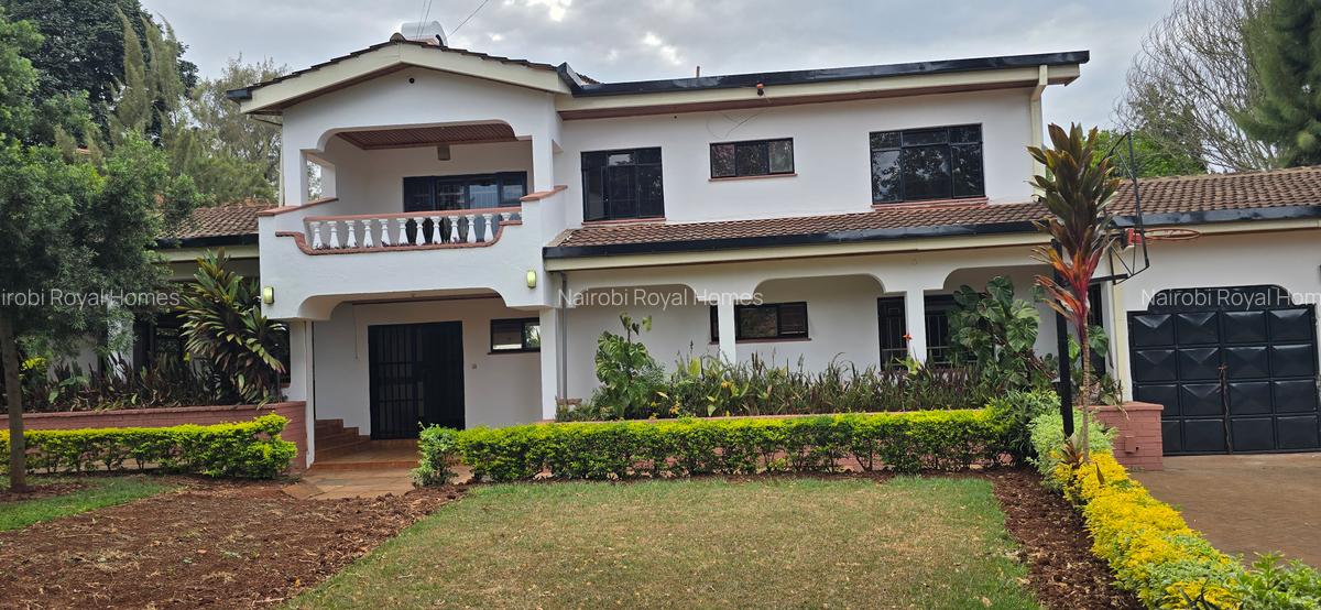 4 Bed House with En Suite at Nyari Close - 3