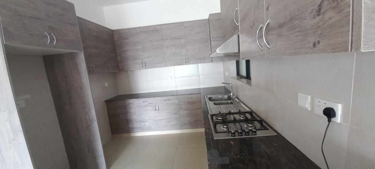 2 Bed Apartment with En Suite at Rhapta Road - 5