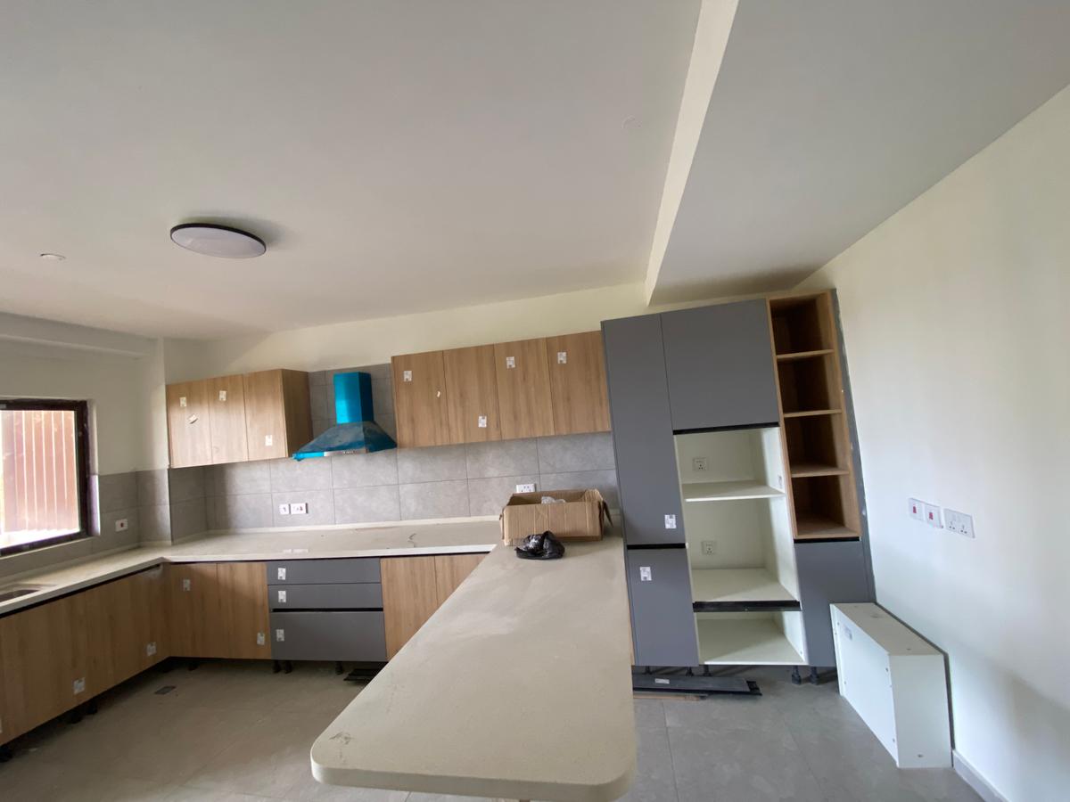 3 Bed Apartment with En Suite at Kileleshwa - 17