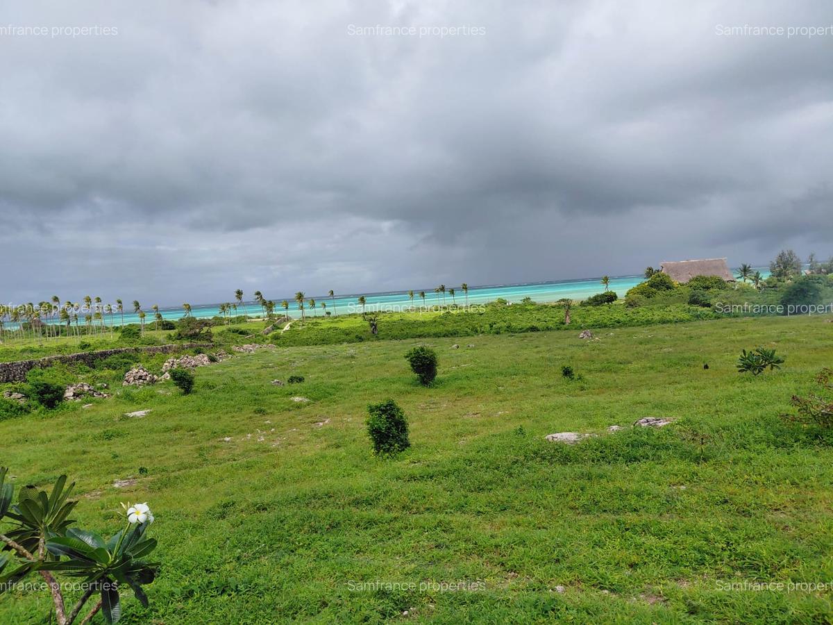 15 ac Residential Land at Jacaranda - 1