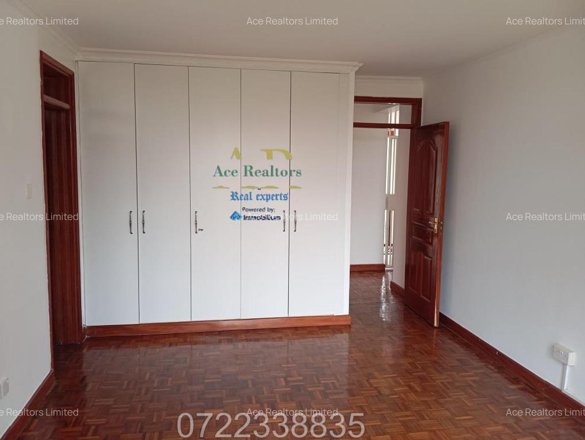 4 Bed Villa with En Suite at Nyari Estate Nairobi - 13