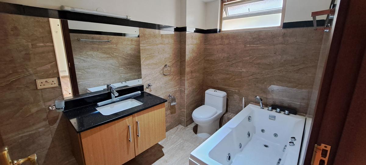 3 Bed Apartment with En Suite in Kileleshwa - 9