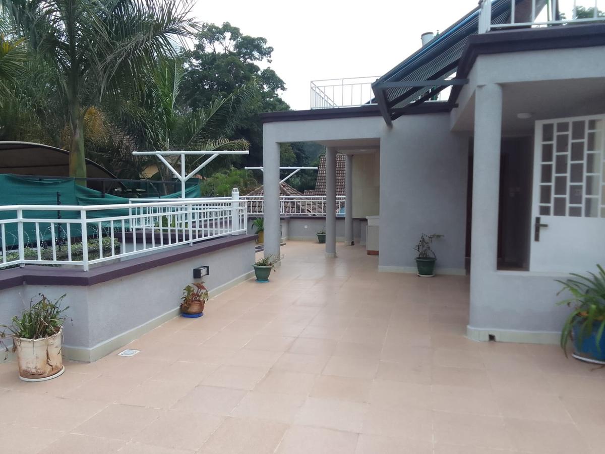 4 Bed Townhouse with En Suite in Westlands Area - 8